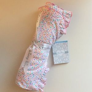 Darling flowered receiving blanket